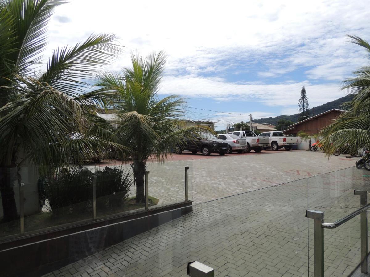 Hotel Recanto Dos Dinossauros Penha  Zewnętrze zdjęcie